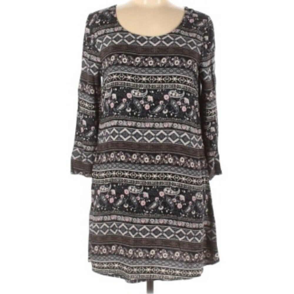 Forever 21 Shift Dress size L Black Paisley Floral Crisscross Back Aztec Boho